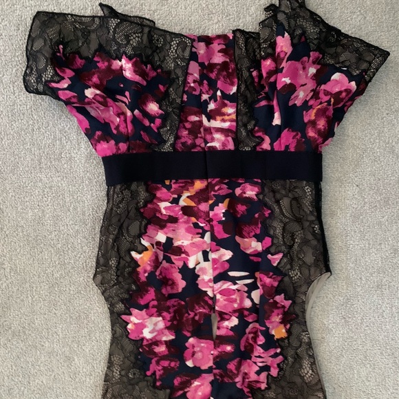 BCBG unique lace and floral top - Picture 3 of 3